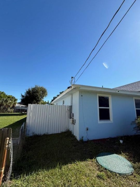 For Sale: $498,000 (4 beds, 2 baths, 2120 Square Feet)