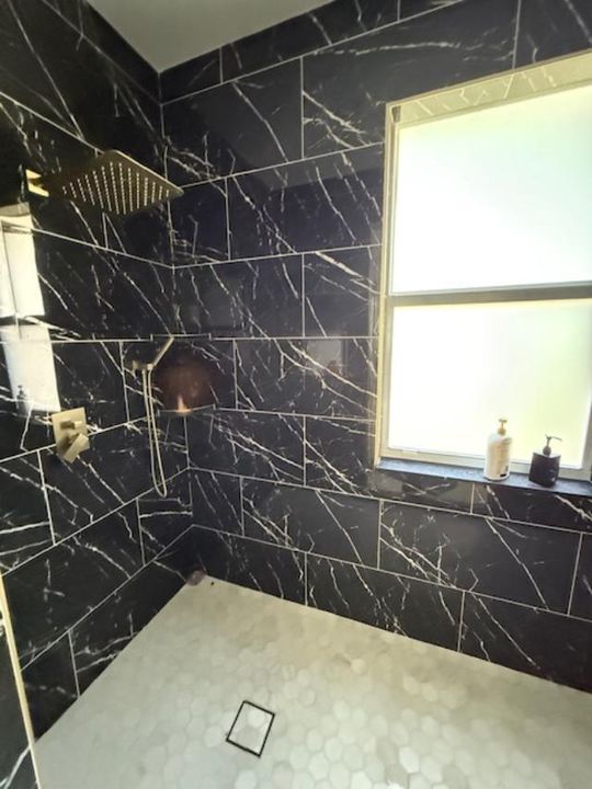 For Sale: $498,000 (4 beds, 2 baths, 2120 Square Feet)