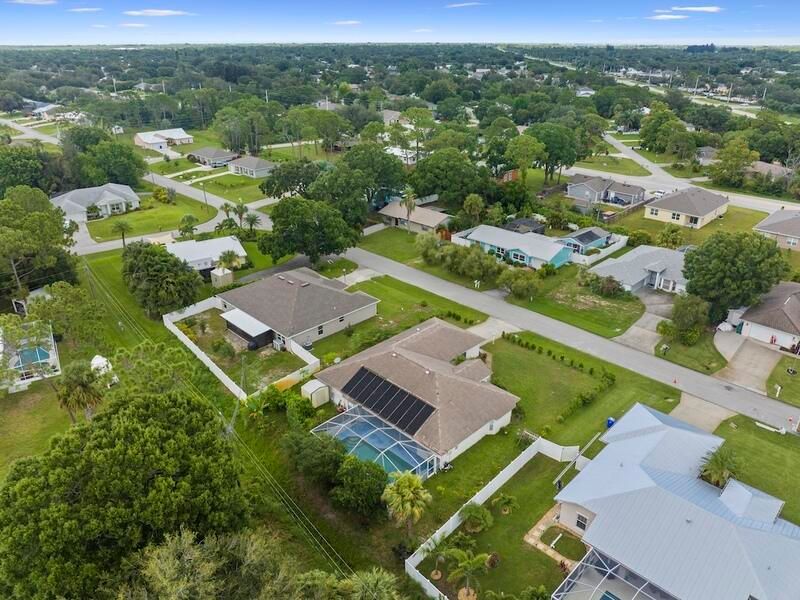 En Renta: $2,900 (3 camas, 2 baños, 2139 Pies cuadrados)