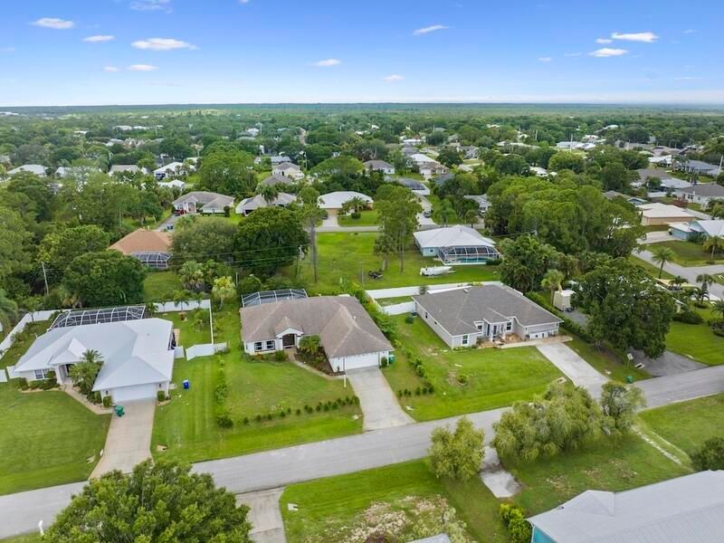 En Renta: $2,900 (3 camas, 2 baños, 2139 Pies cuadrados)