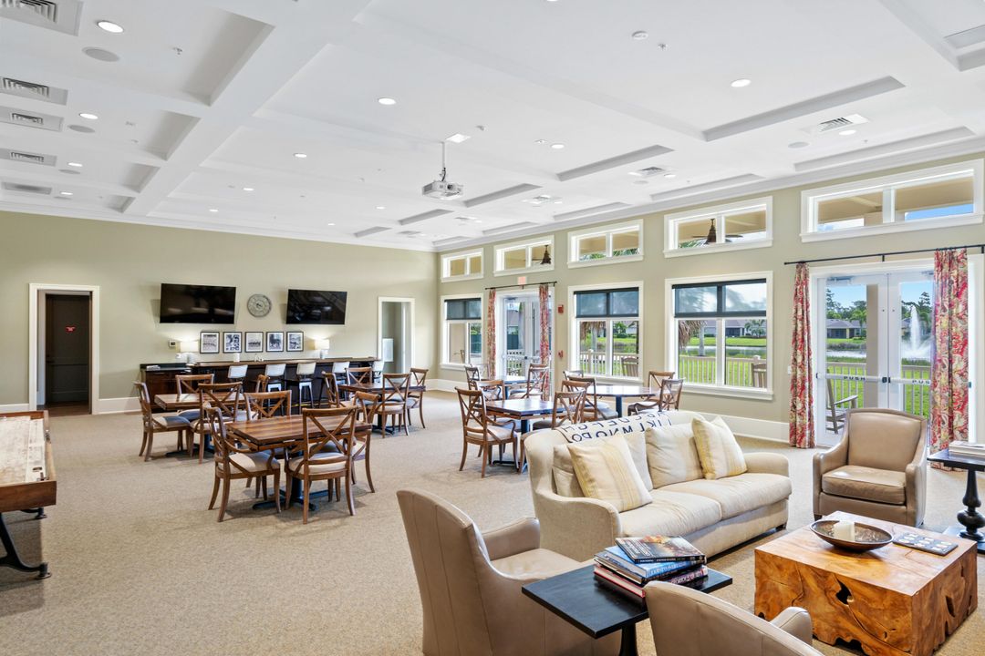 For Sale: $449,999 (3 beds, 2 baths, 1869 Square Feet)