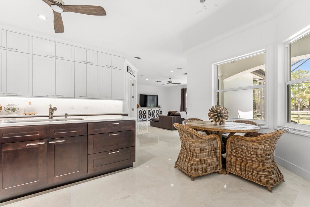 En Venta: $3,200,000 (5 camas, 5 baños, 4945 Pies cuadrados)