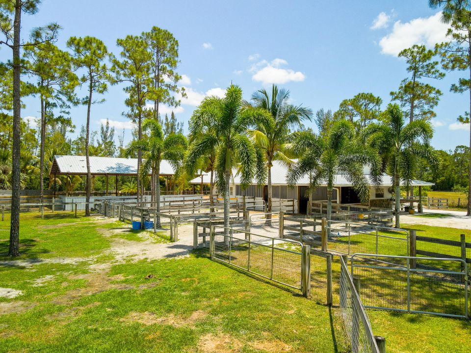 En Venta: $3,200,000 (5 camas, 5 baños, 4945 Pies cuadrados)