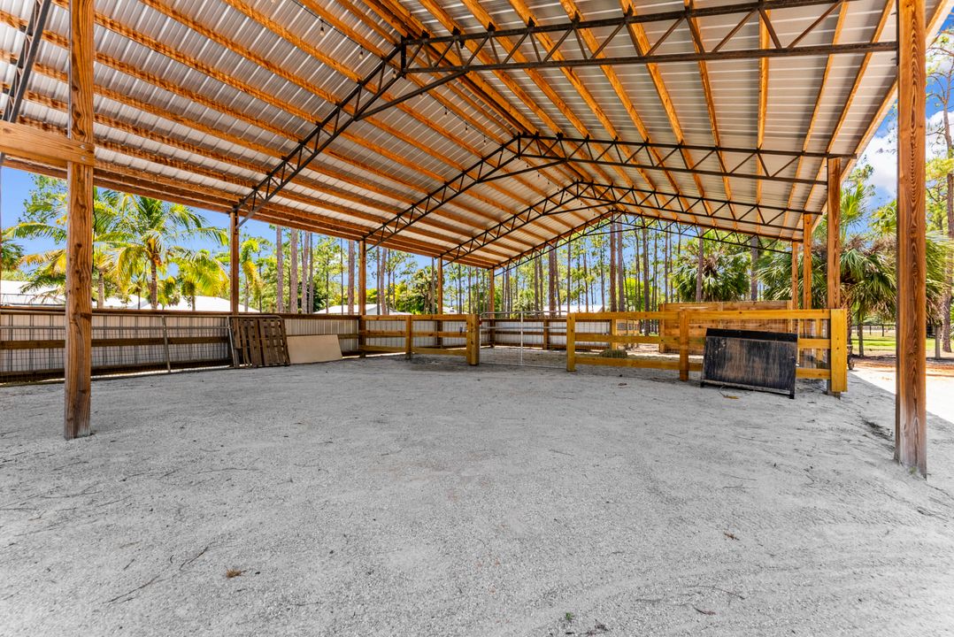 En Venta: $3,200,000 (5 camas, 5 baños, 4945 Pies cuadrados)