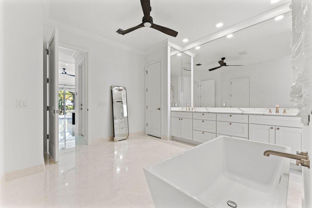 En Venta: $3,200,000 (5 camas, 5 baños, 4945 Pies cuadrados)