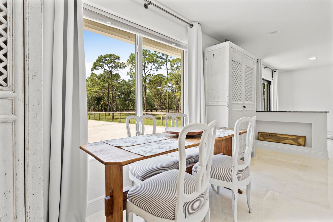 En Venta: $3,200,000 (5 camas, 5 baños, 4945 Pies cuadrados)