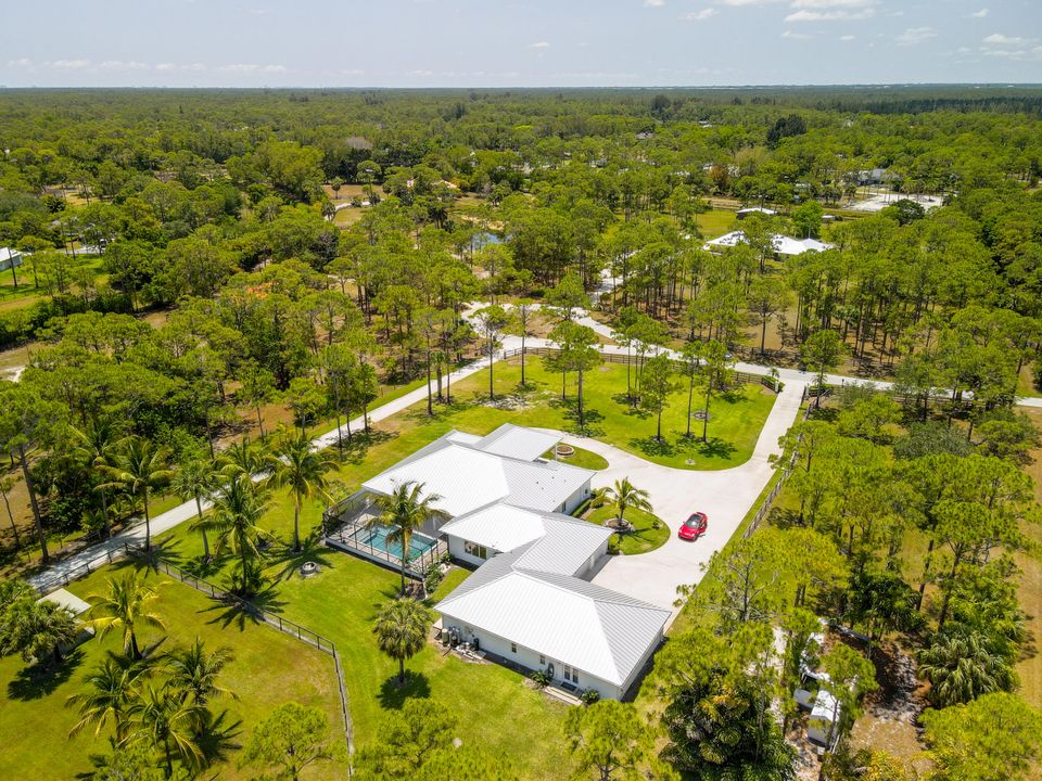 En Venta: $3,200,000 (5 camas, 5 baños, 4945 Pies cuadrados)