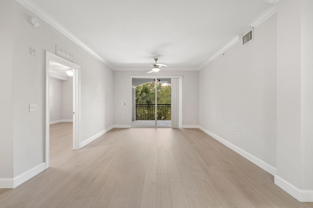 For Rent: $2,500 (2 beds, 2 baths, 1137 Square Feet)