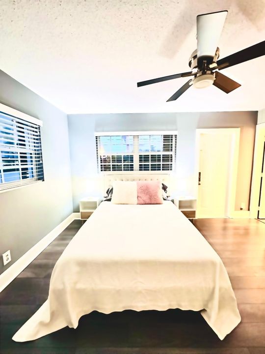 For Rent: $2,700 (1 beds, 1 baths, 792 Square Feet)