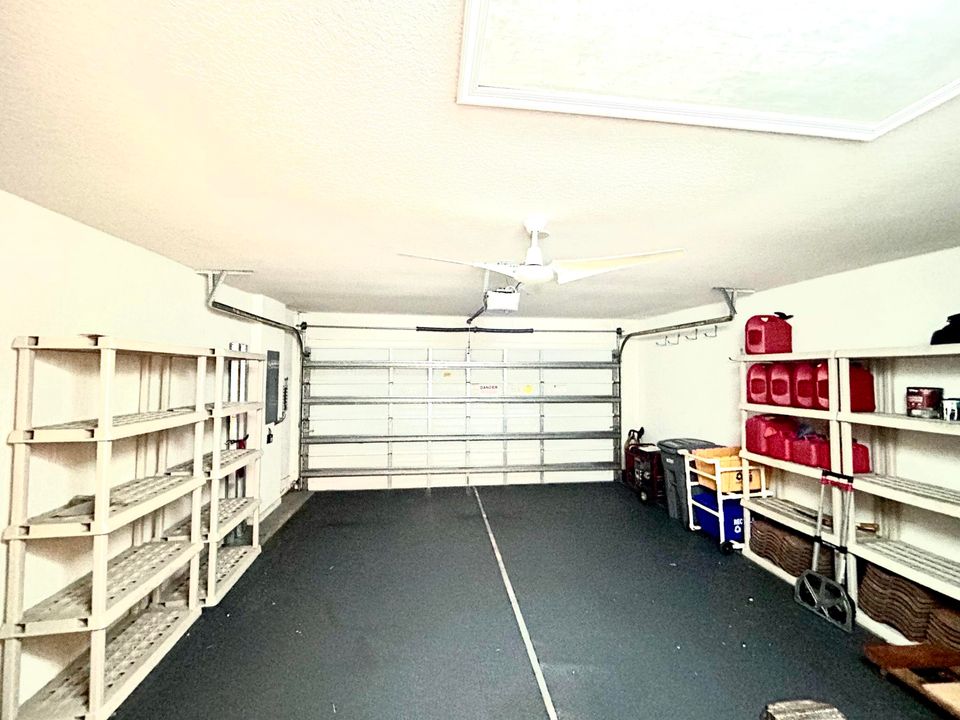 待售: $425,900 (2 贝兹, 2 浴室, 1738 平方英尺)