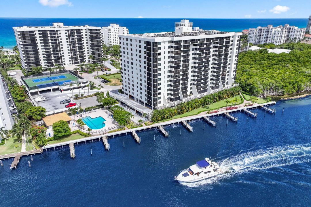 Под контрактом: $8,500 (2 спален, 2 ванн, 1433 Квадратных фут)