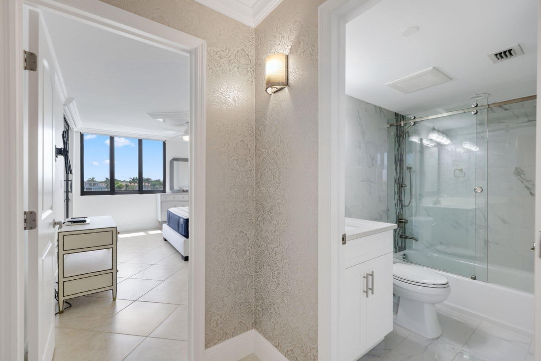 Под контрактом: $8,500 (2 спален, 2 ванн, 1433 Квадратных фут)