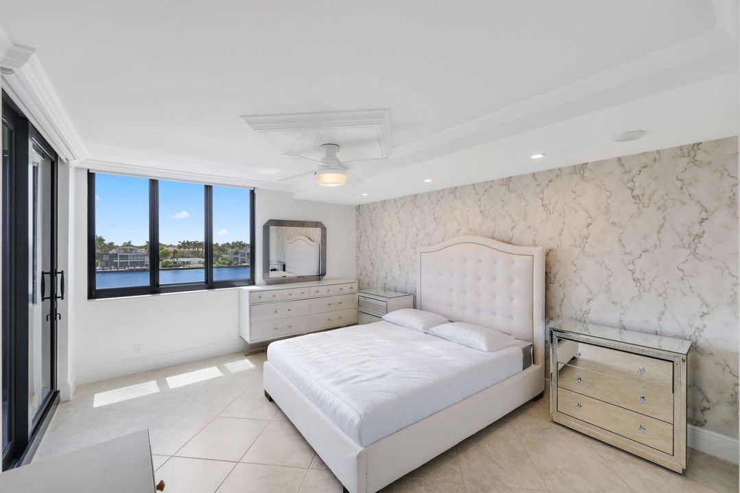 Под контрактом: $8,500 (2 спален, 2 ванн, 1433 Квадратных фут)