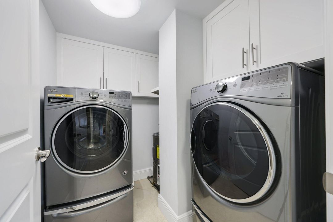 Под контрактом: $8,500 (2 спален, 2 ванн, 1433 Квадратных фут)