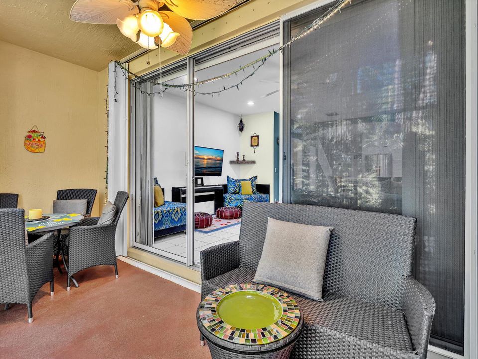 待售: $385,000 (2 贝兹, 2 浴室, 1420 平方英尺)