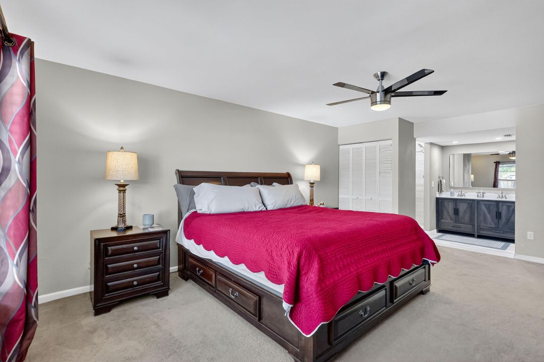 Activo con contrato: $412,810 (4 camas, 2 baños, 1788 Pies cuadrados)