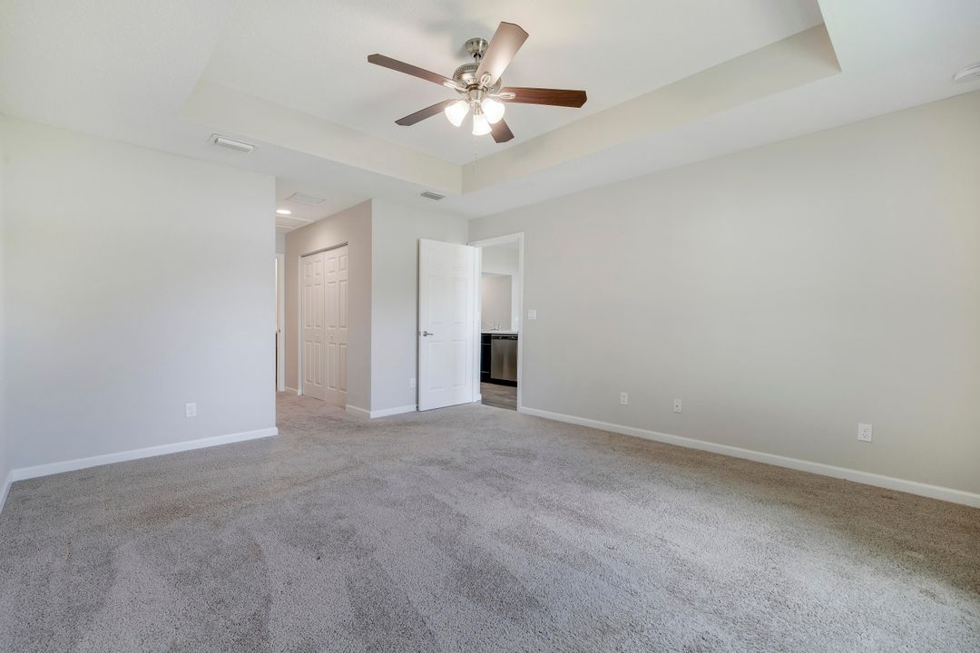 For Sale: $454,900 (4 beds, 2 baths, 1915 Square Feet)