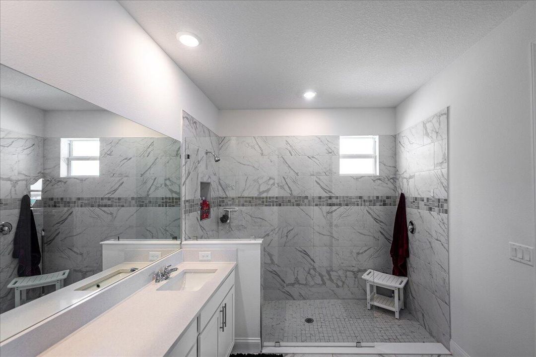 На продажу: $579,999 (4 спален, 3 ванн, 2792 Квадратных фут)