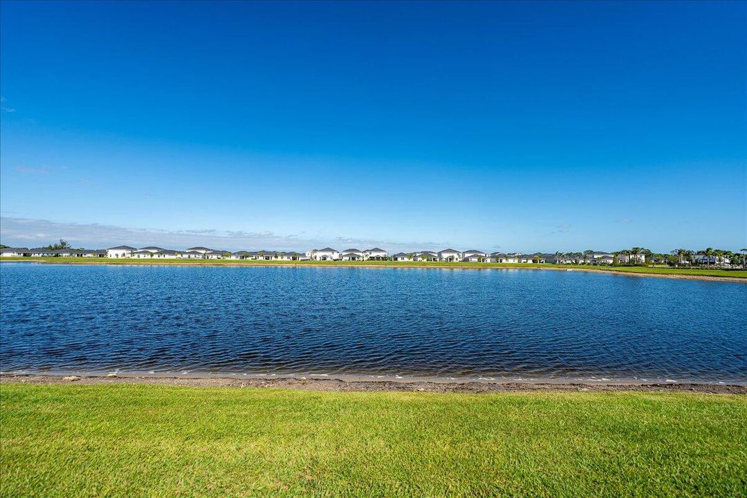 На продажу: $579,999 (4 спален, 3 ванн, 2792 Квадратных фут)