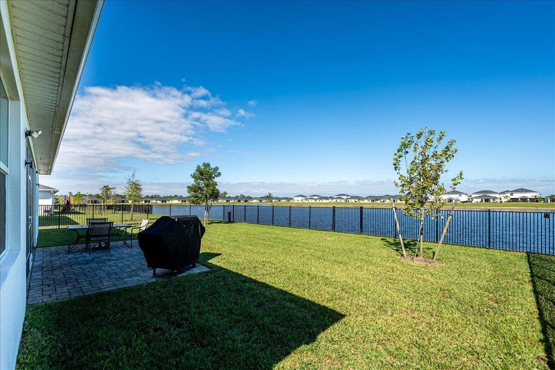 На продажу: $579,999 (4 спален, 3 ванн, 2792 Квадратных фут)