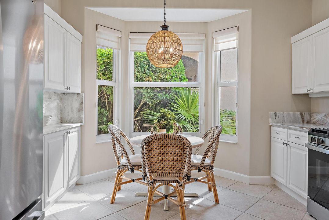 待售: $809,000 (3 贝兹, 3 浴室, 1659 平方英尺)