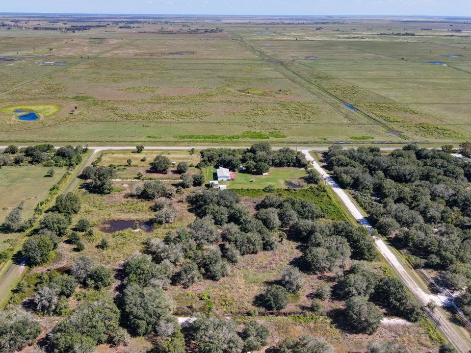 Activo con contrato: $32,000 (0 camas, 0 baños, 0 Pies cuadrados)