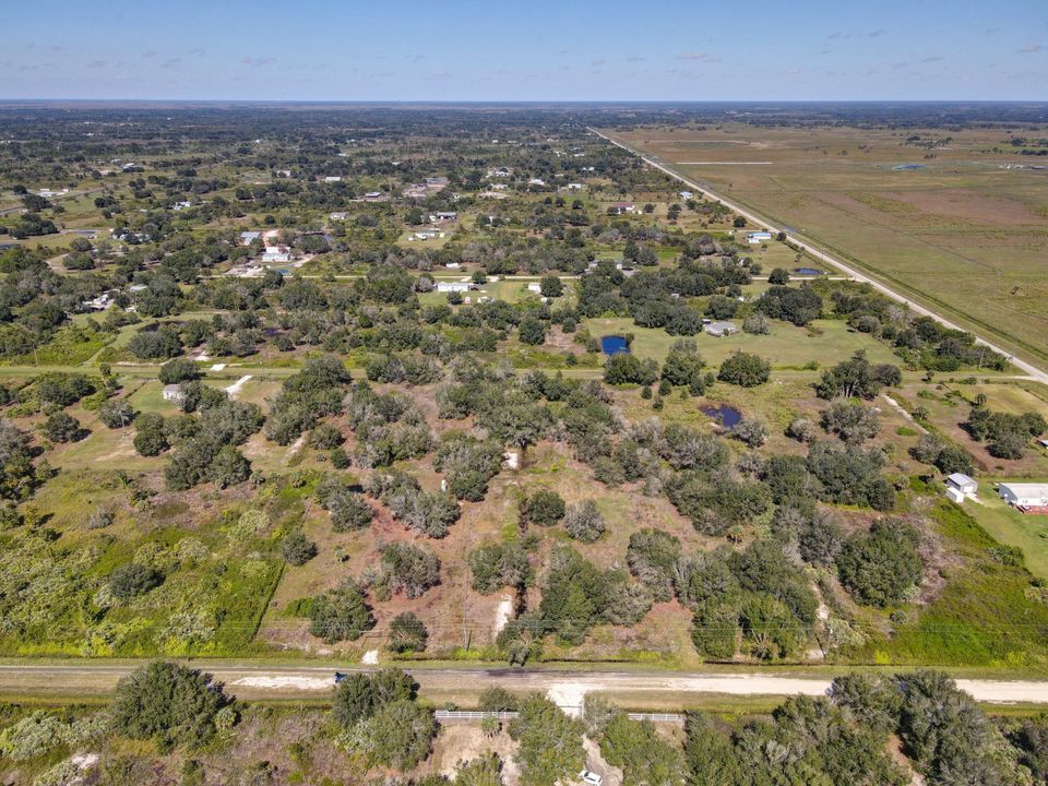 Activo con contrato: $32,000 (0 camas, 0 baños, 0 Pies cuadrados)