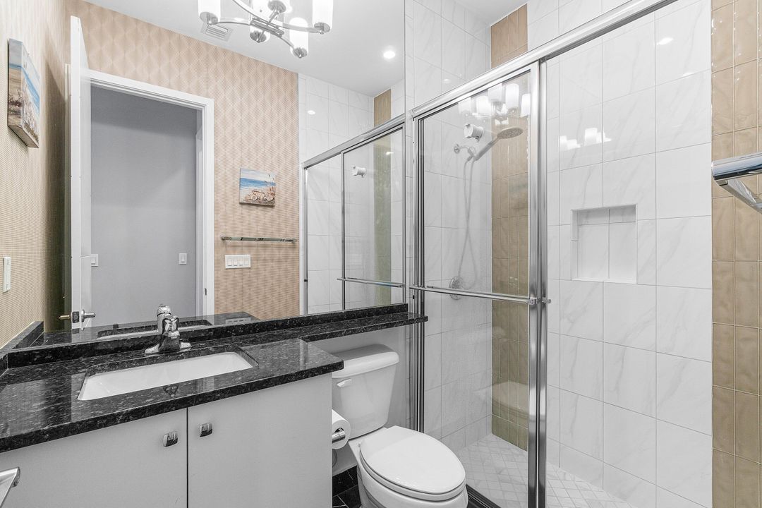 Active With Contract: $2,200,000 (5 beds, 7 baths, 4484 Square Feet)