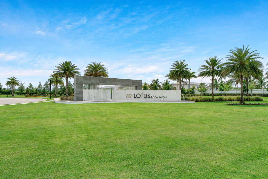 Active With Contract: $2,200,000 (5 beds, 7 baths, 4484 Square Feet)