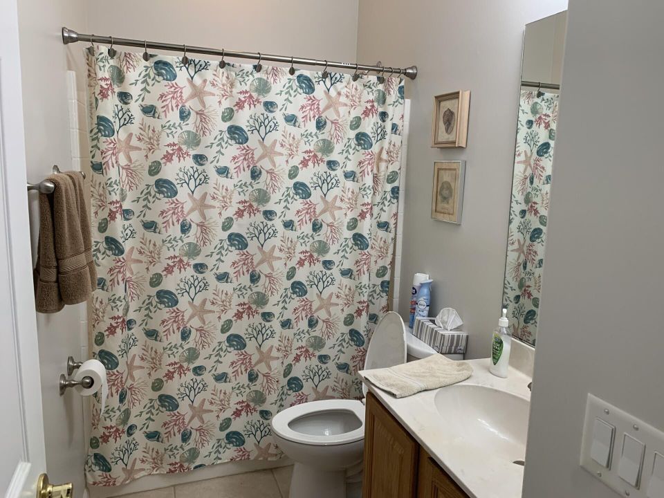 На продажу: $525,000 (4 спален, 2 ванн, 2012 Квадратных фут)