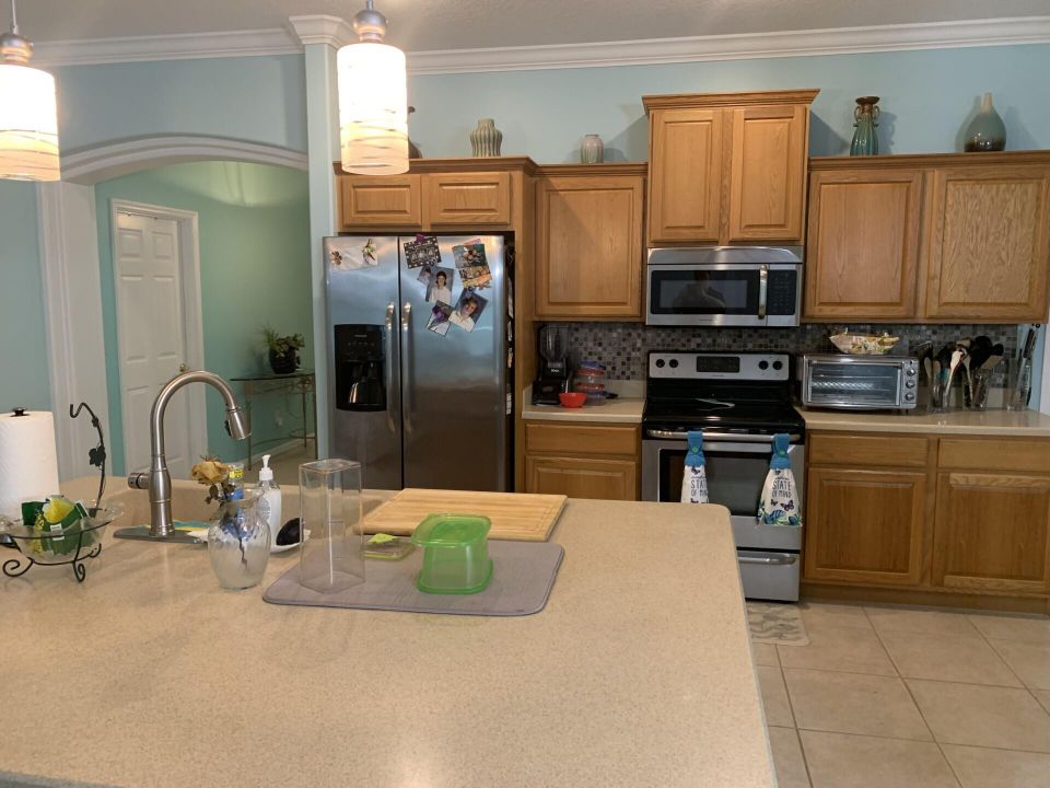 На продажу: $525,000 (4 спален, 2 ванн, 2012 Квадратных фут)