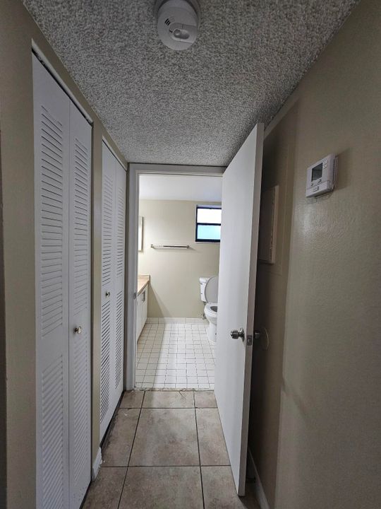 For Rent: $1,500 (1 beds, 1 baths, 775 Square Feet)