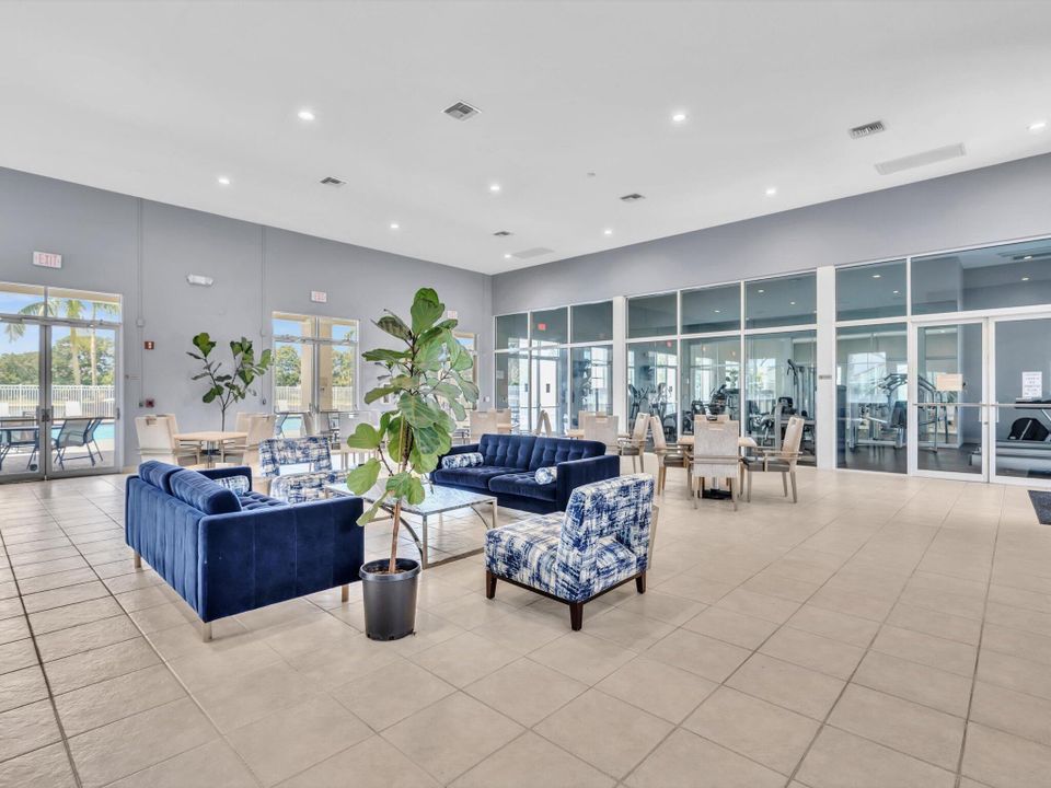 待售: $385,000 (2 贝兹, 2 浴室, 1420 平方英尺)