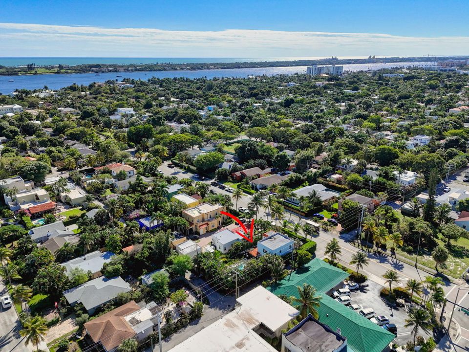 待售: $1,395,000 (4 贝兹, 2 浴室, 1809 平方英尺)