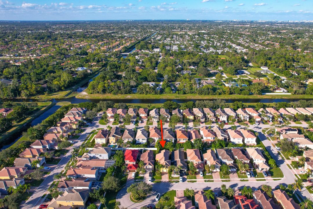 Active With Contract: $650,000 (4 beds, 2 baths, 2301 Square Feet)