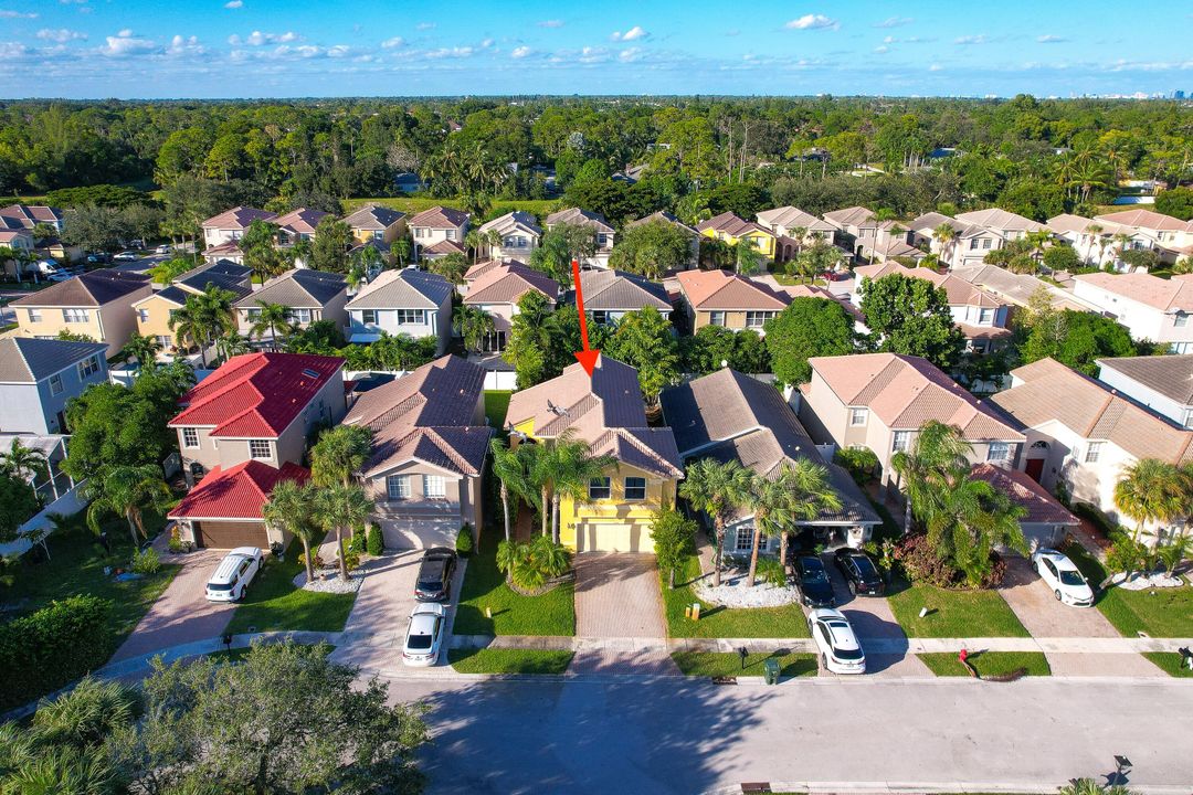 Active With Contract: $650,000 (4 beds, 2 baths, 2301 Square Feet)