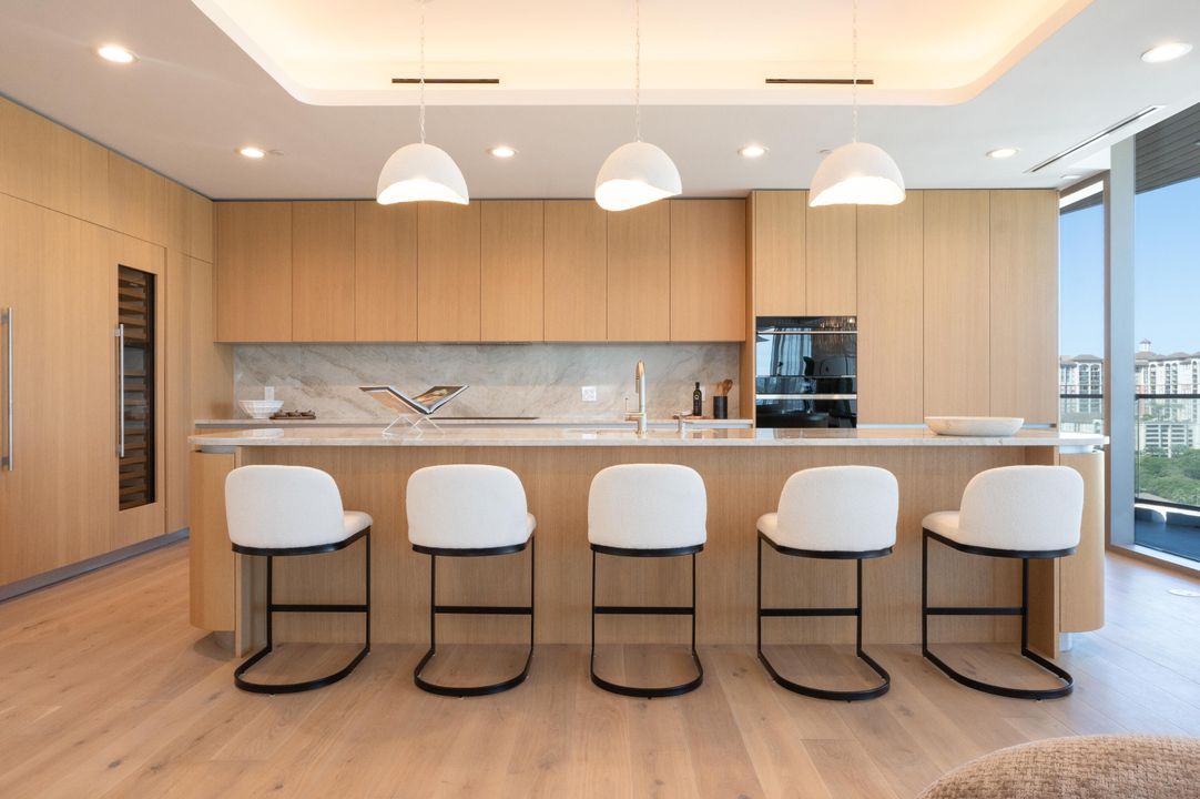 待售: $13,750,000 (4 贝兹, 4 浴室, 4440 平方英尺)