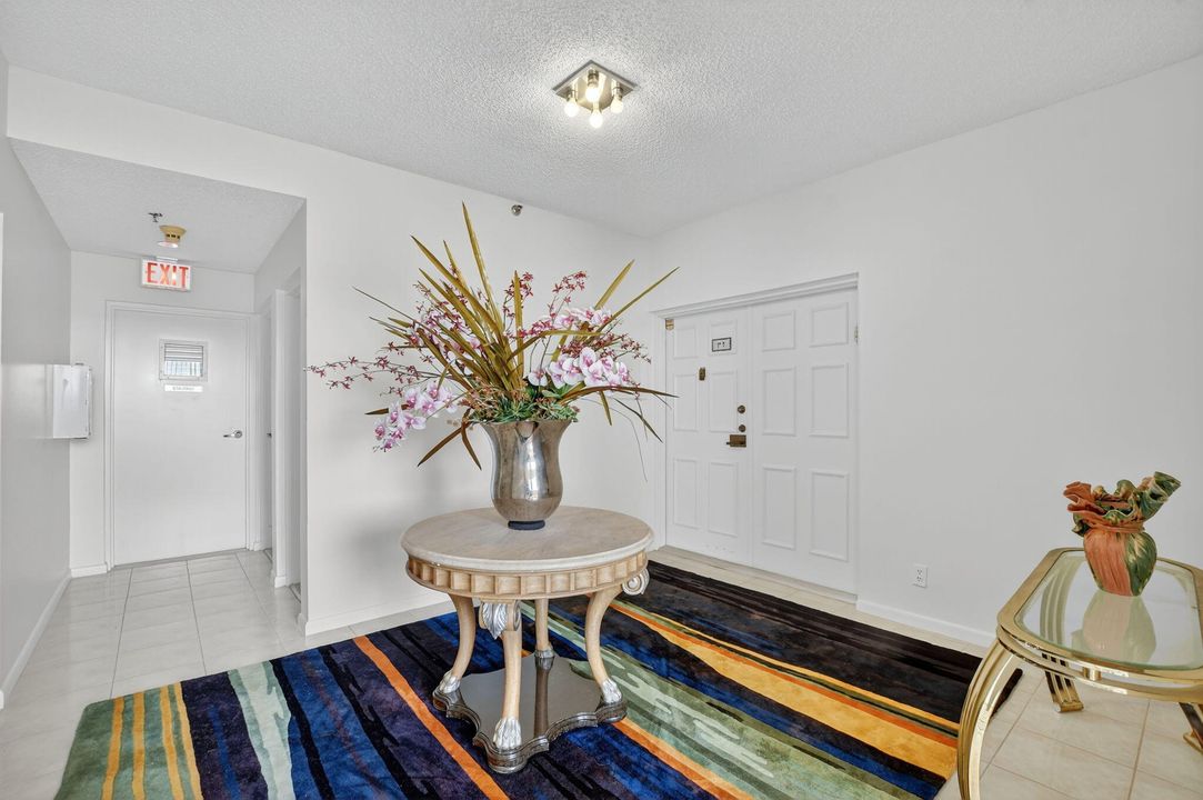 For Sale: $659,000 (3 beds, 2 baths, 2519 Square Feet)