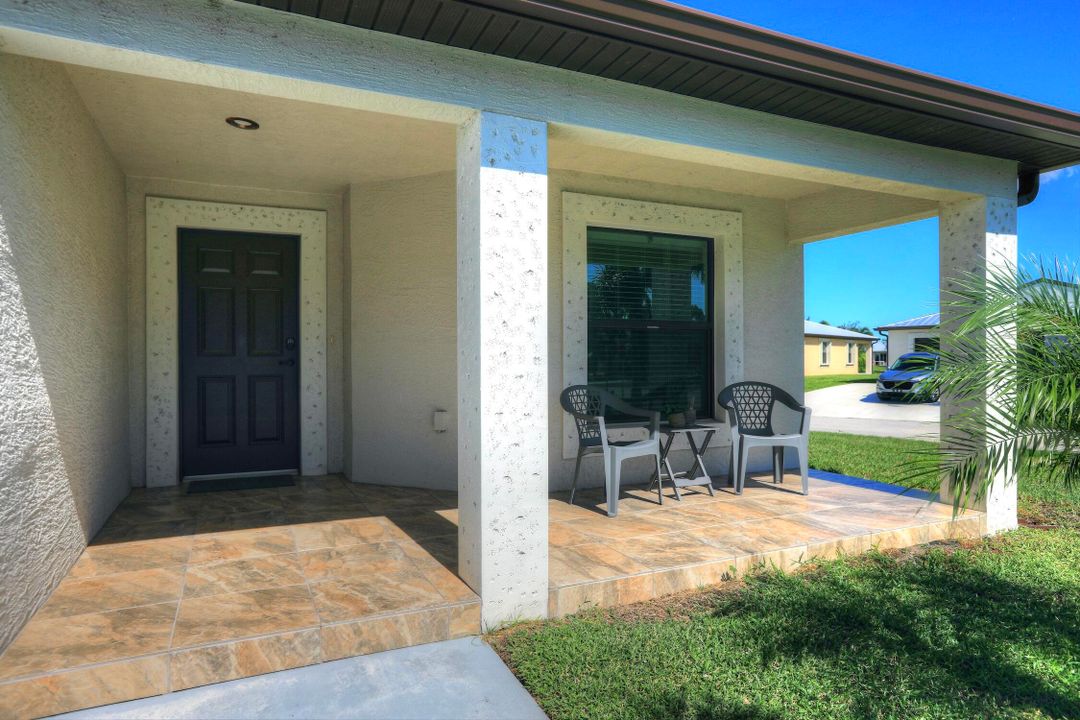 待售: $169,000 (2 贝兹, 2 浴室, 1451 平方英尺)