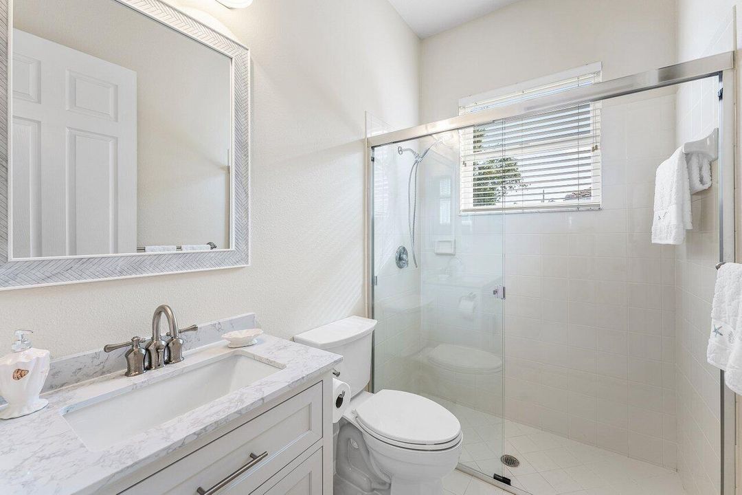 Под контрактом: $830,000 (5 спален, 3 ванн, 2980 Квадратных фут)