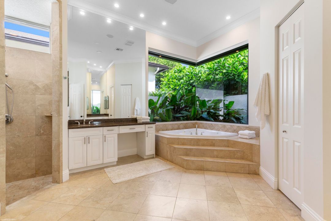 En Venta: $5,350,000 (4 camas, 5 baños, 5349 Pies cuadrados)