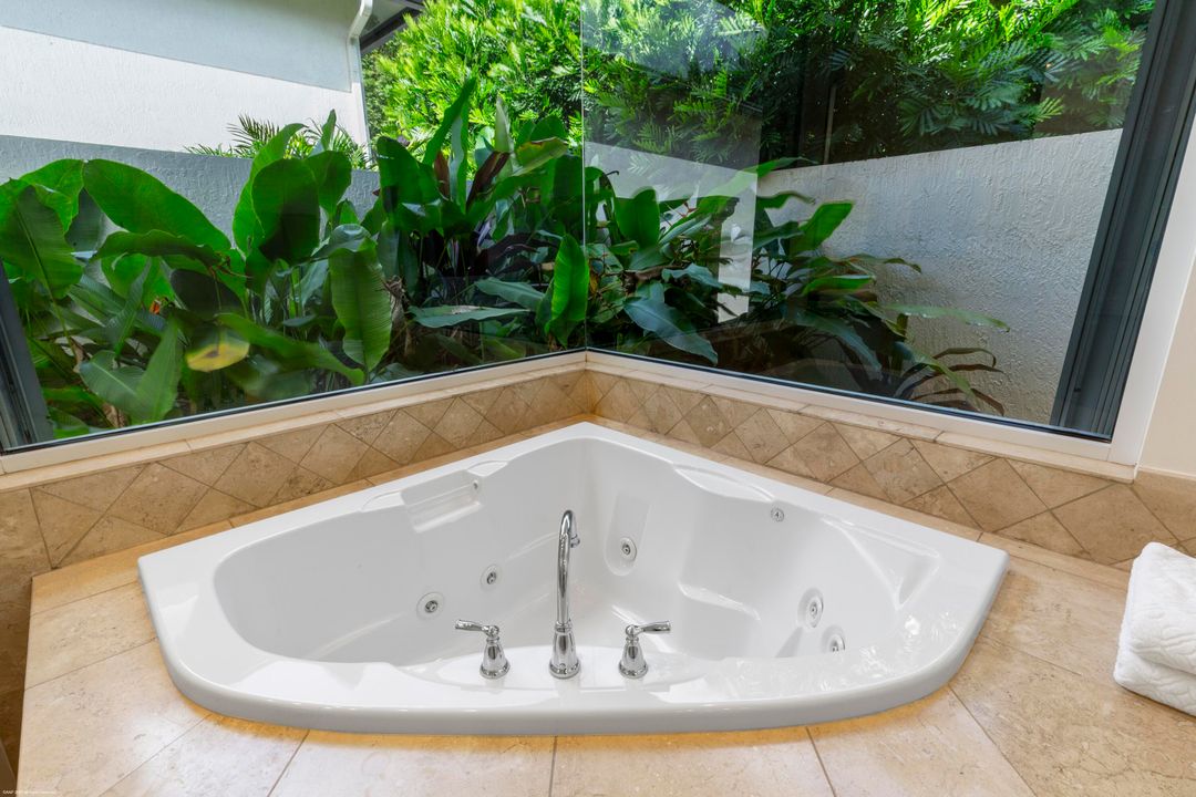 En Venta: $5,350,000 (4 camas, 5 baños, 5349 Pies cuadrados)