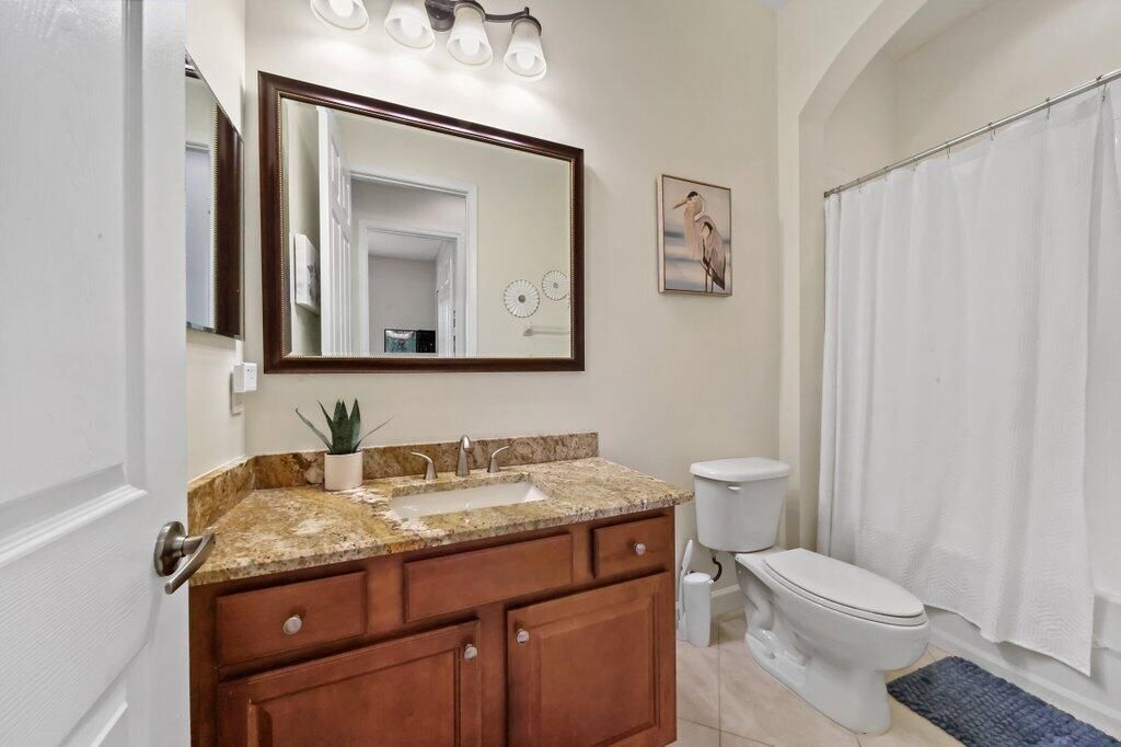 For Sale: $449,900 (3 beds, 2 baths, 1789 Square Feet)