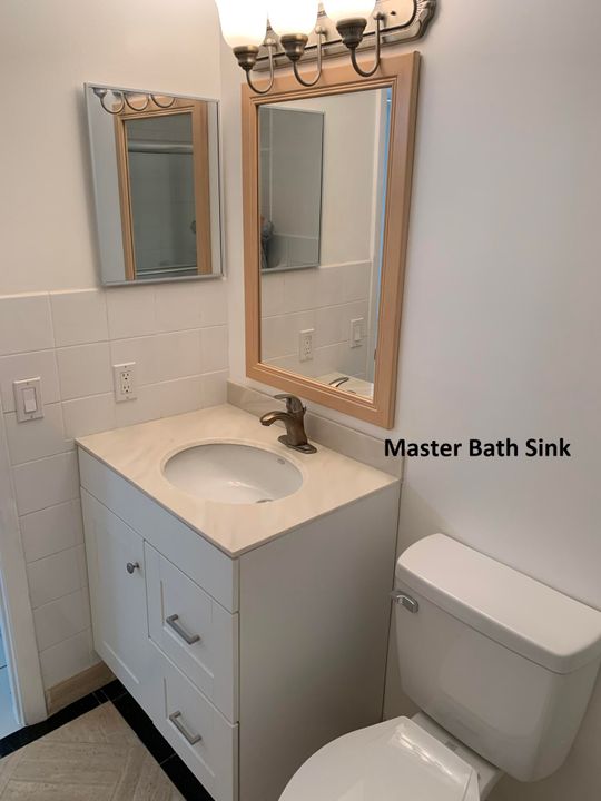 For Rent: $2,000 (2 beds, 1 baths, 841 Square Feet)