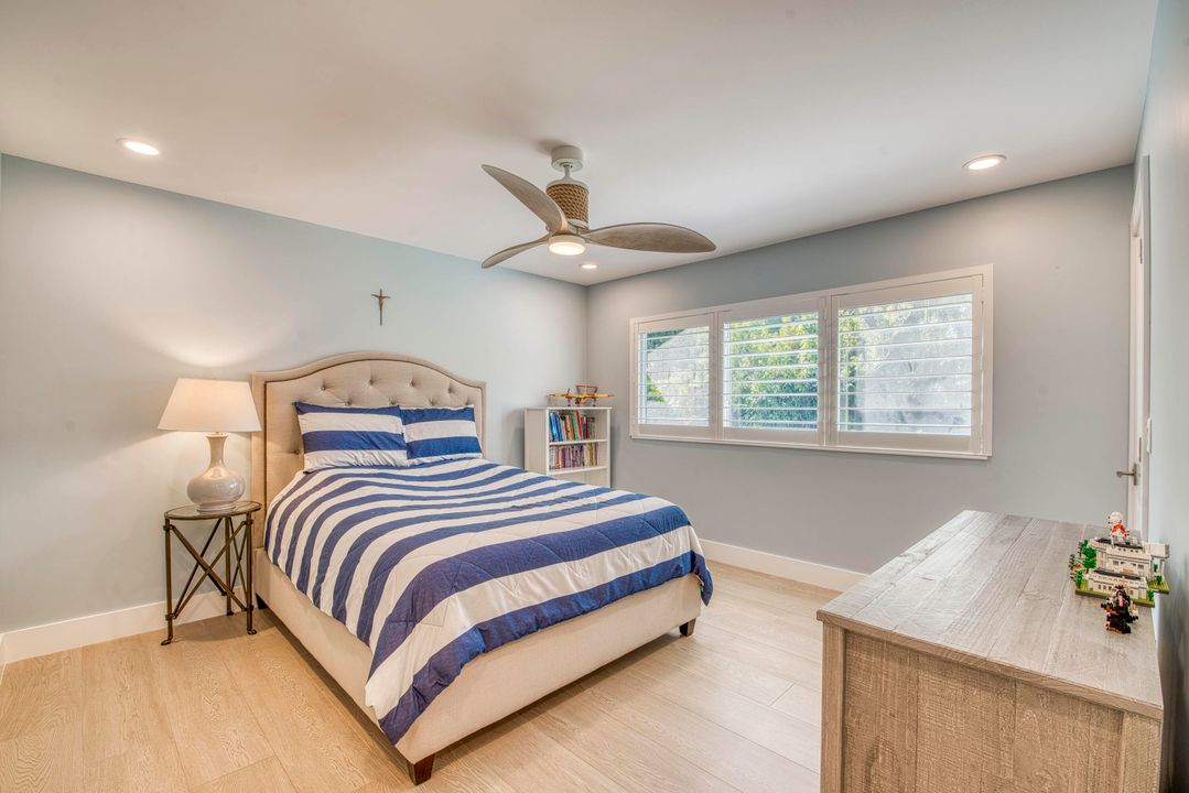 Active With Contract: $1,999,999 (5 beds, 3 baths, 3378 Square Feet)