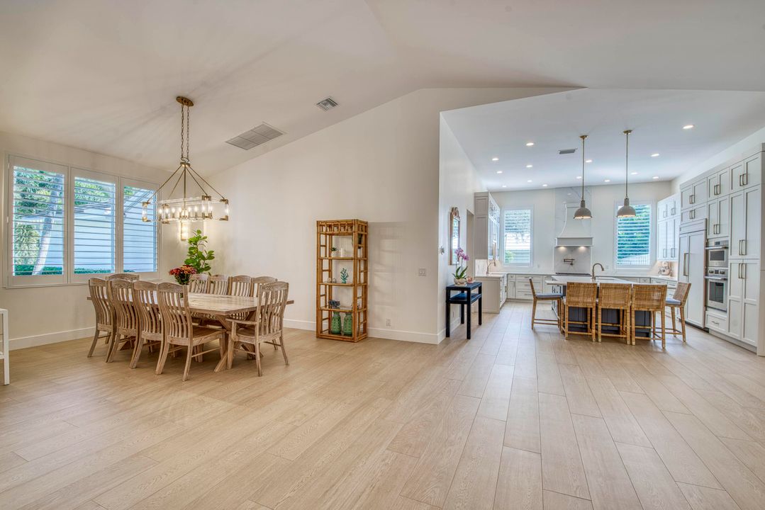 Active With Contract: $1,999,999 (5 beds, 3 baths, 3378 Square Feet)