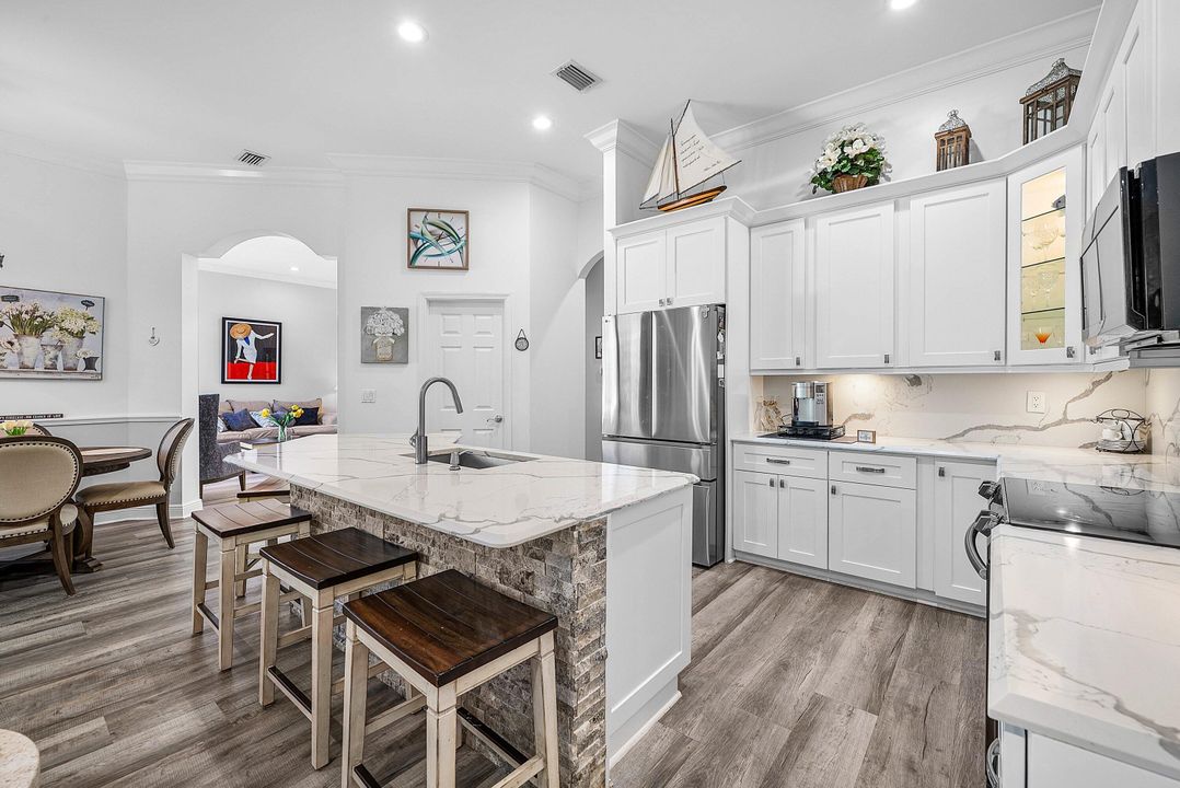 For Sale: $1,399,000 (4 beds, 4 baths, 2865 Square Feet)