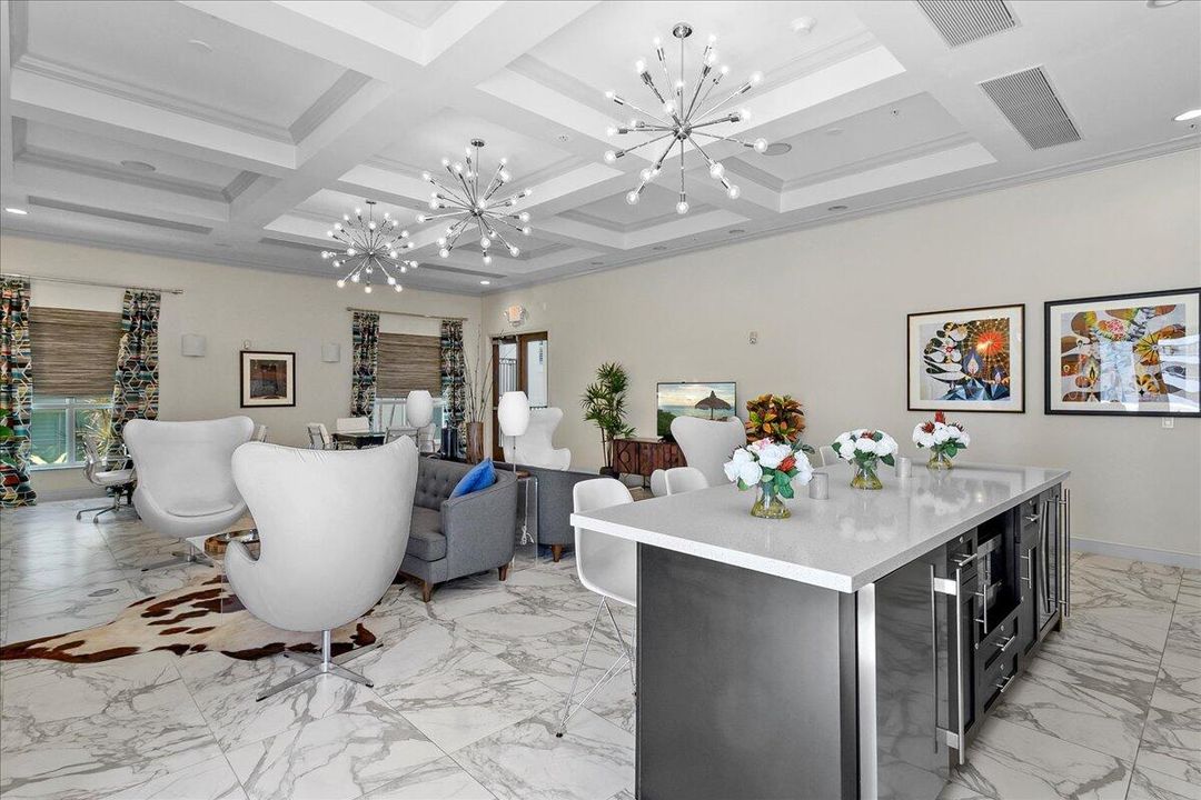 For Rent: $3,500 (2 beds, 2 baths, 1118 Square Feet)