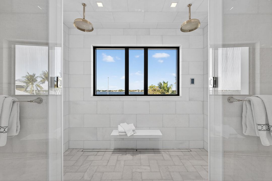 For Sale: $15,200,000 (6 beds, 6 baths, 7046 Square Feet)