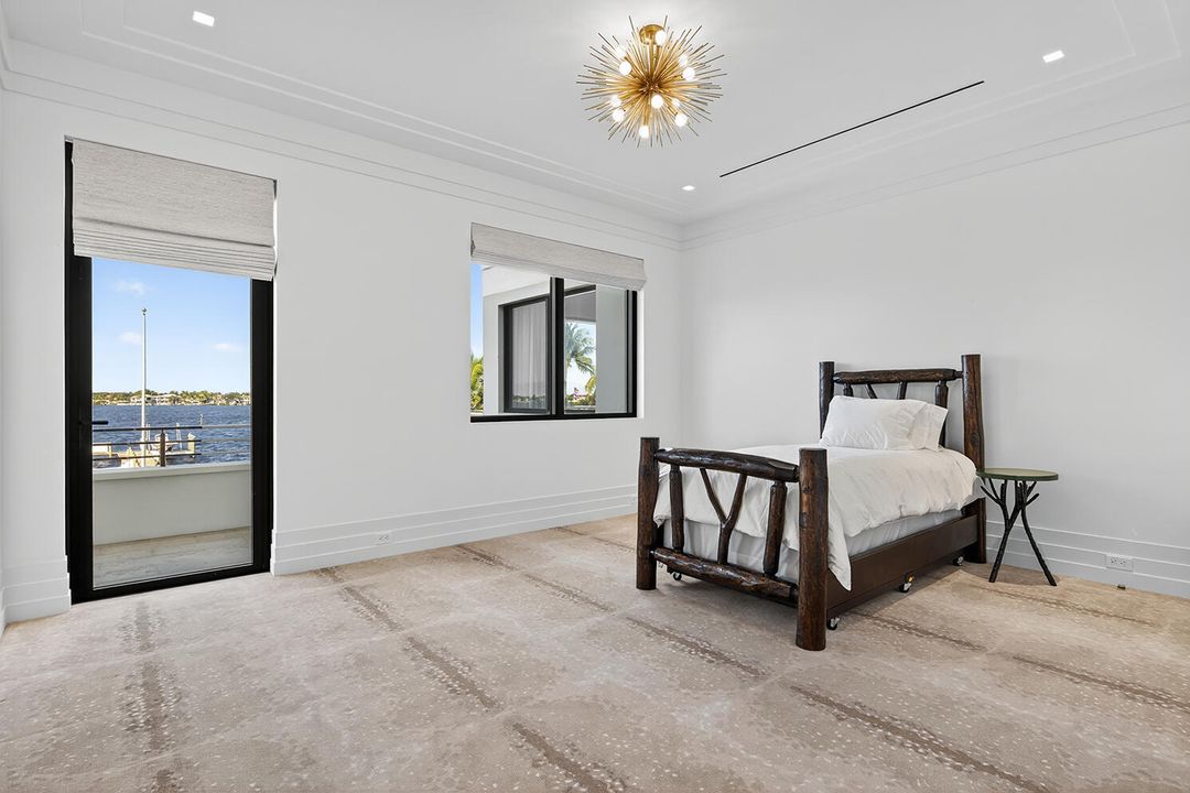 For Sale: $15,200,000 (6 beds, 6 baths, 7046 Square Feet)